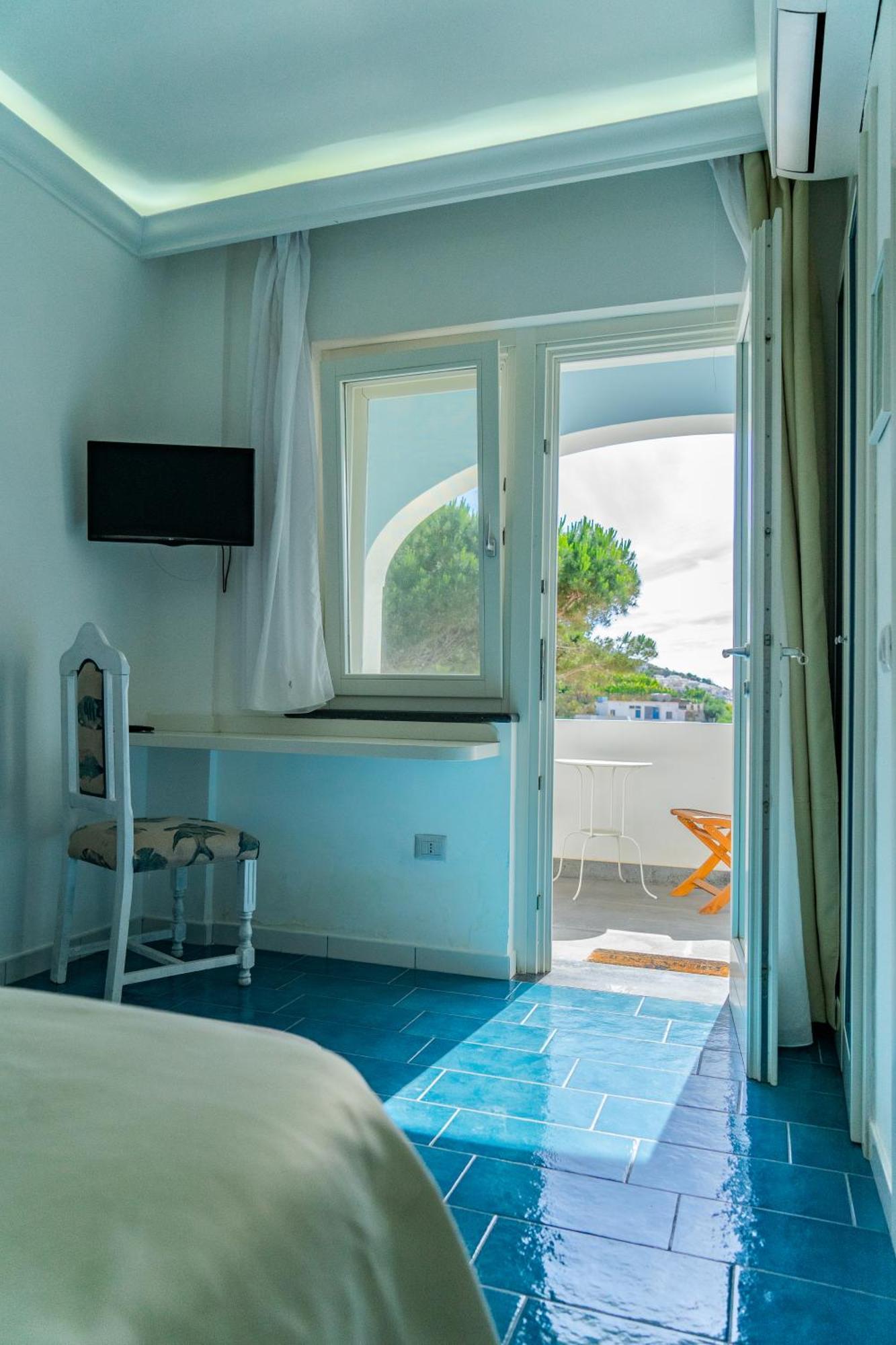 Villa Acacia Понца Экстерьер фото
