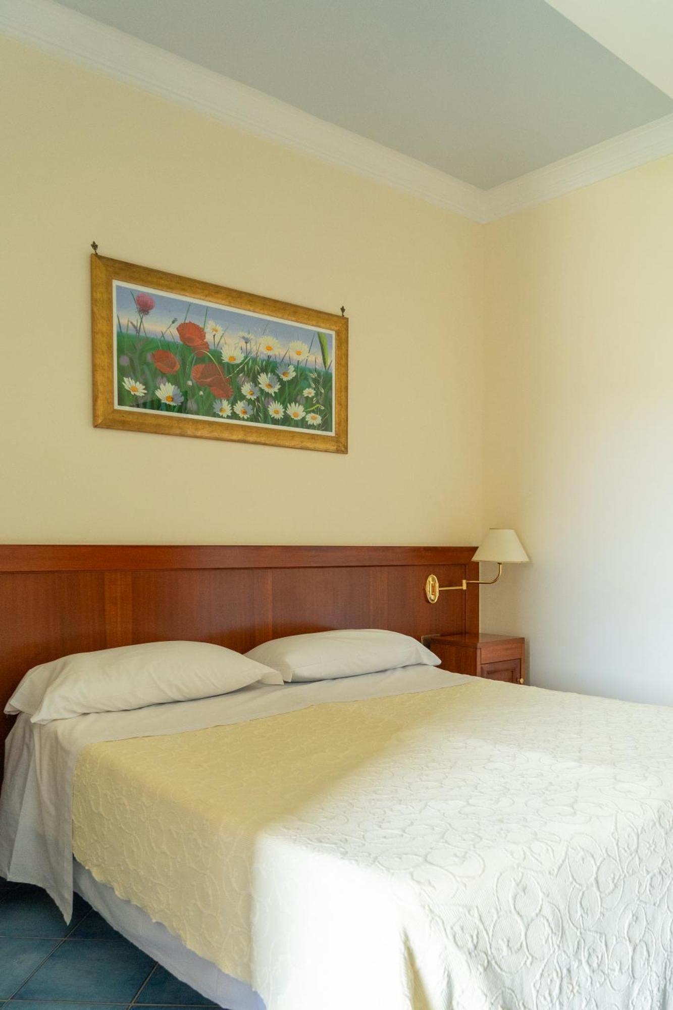 Villa Acacia Понца Экстерьер фото