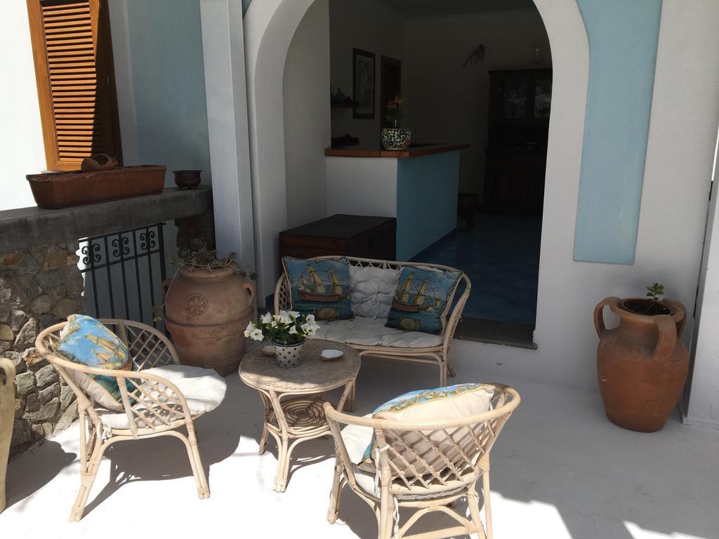 Villa Acacia Понца Экстерьер фото