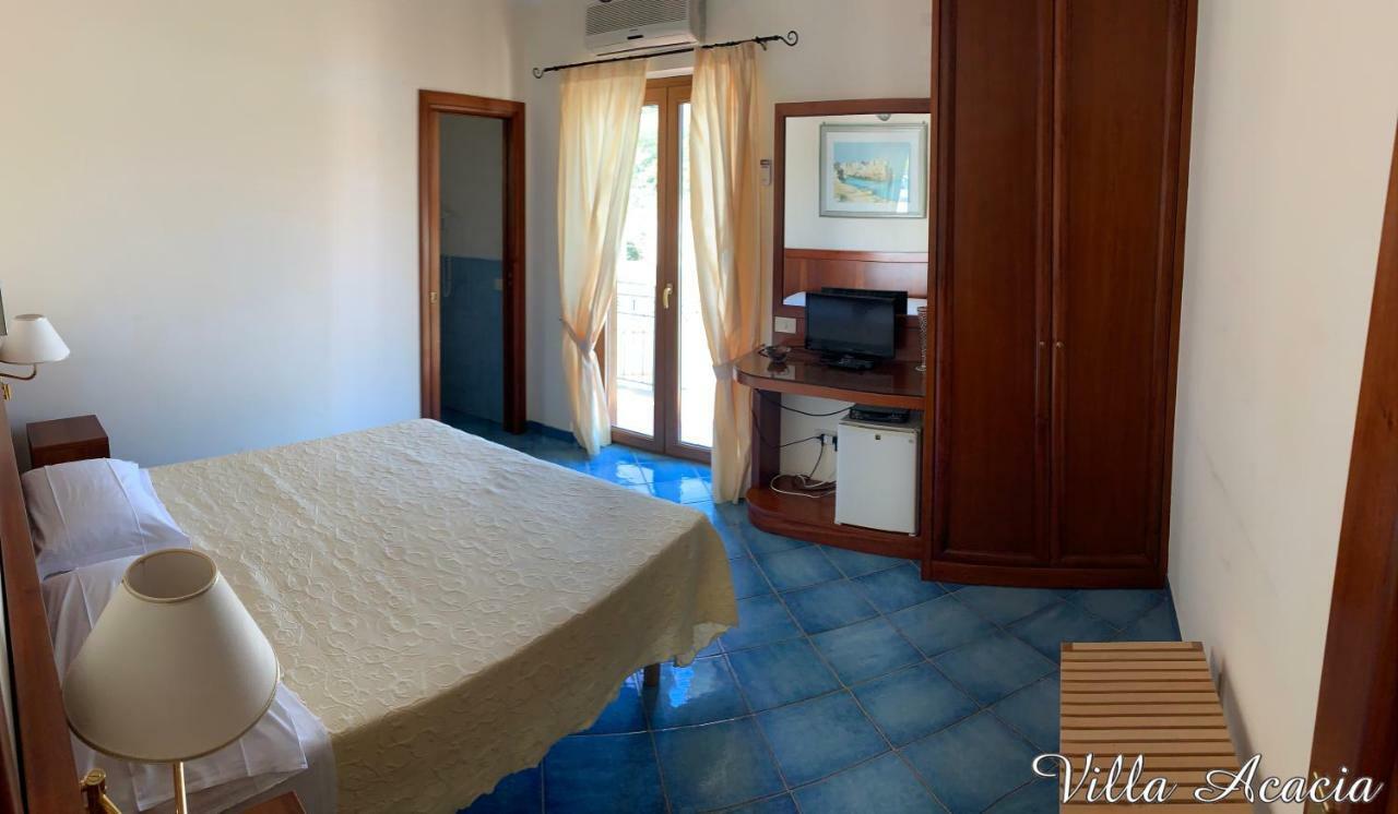Villa Acacia Понца Экстерьер фото