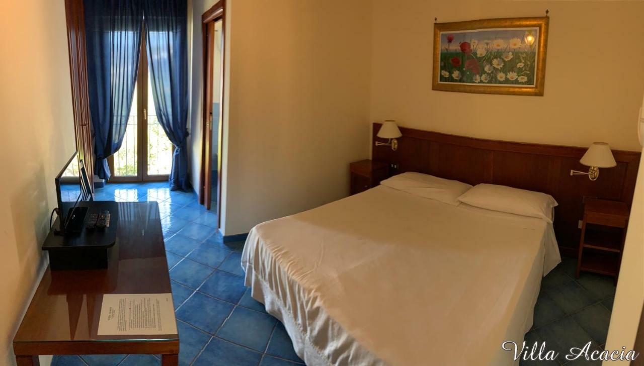 Villa Acacia Понца Экстерьер фото